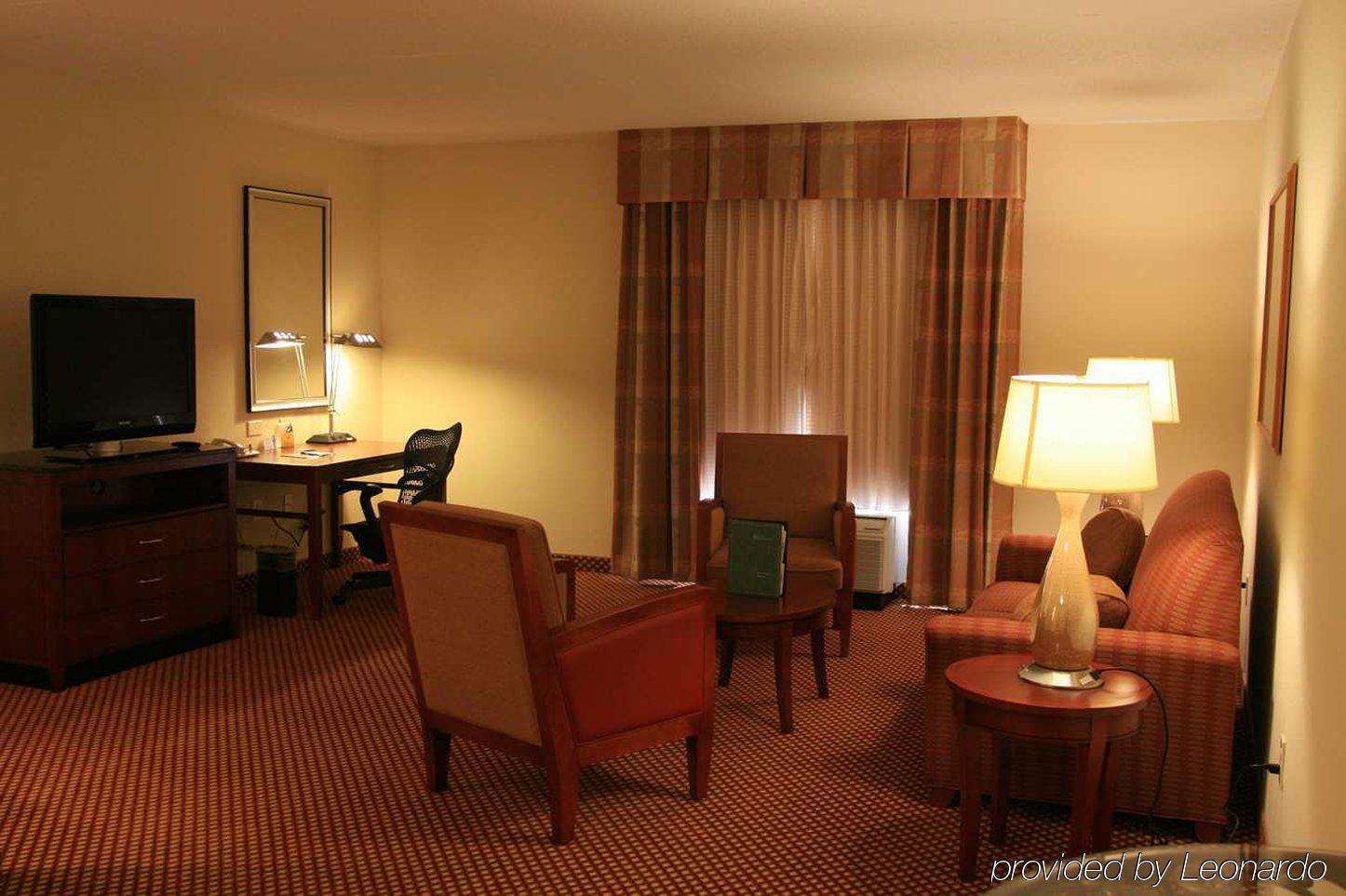 Hilton Garden Inn Raleigh Capital Blvd I-540 Bilik gambar