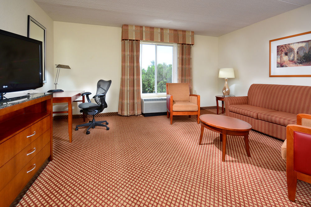 Hilton Garden Inn Raleigh Capital Blvd I-540 Luaran gambar